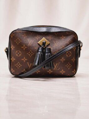 Authentic Louis Vuitton Saintonge Crossbody Monogram Canvas LV Bag